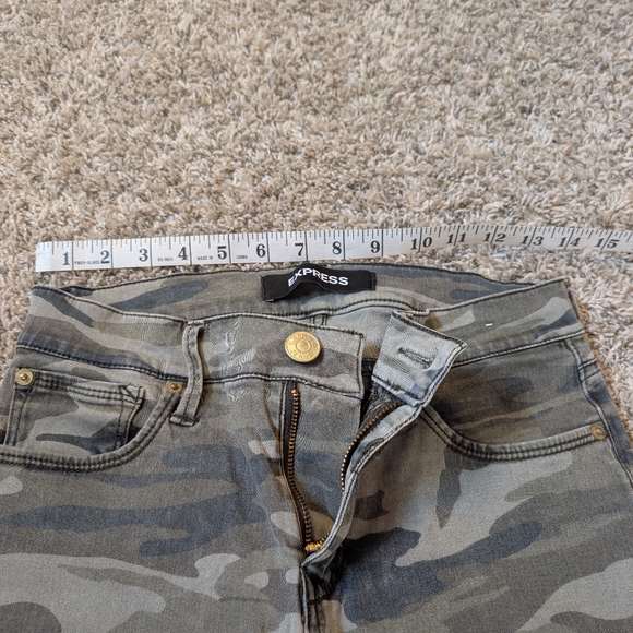 Express Camo Pants - Picture 6 of 8